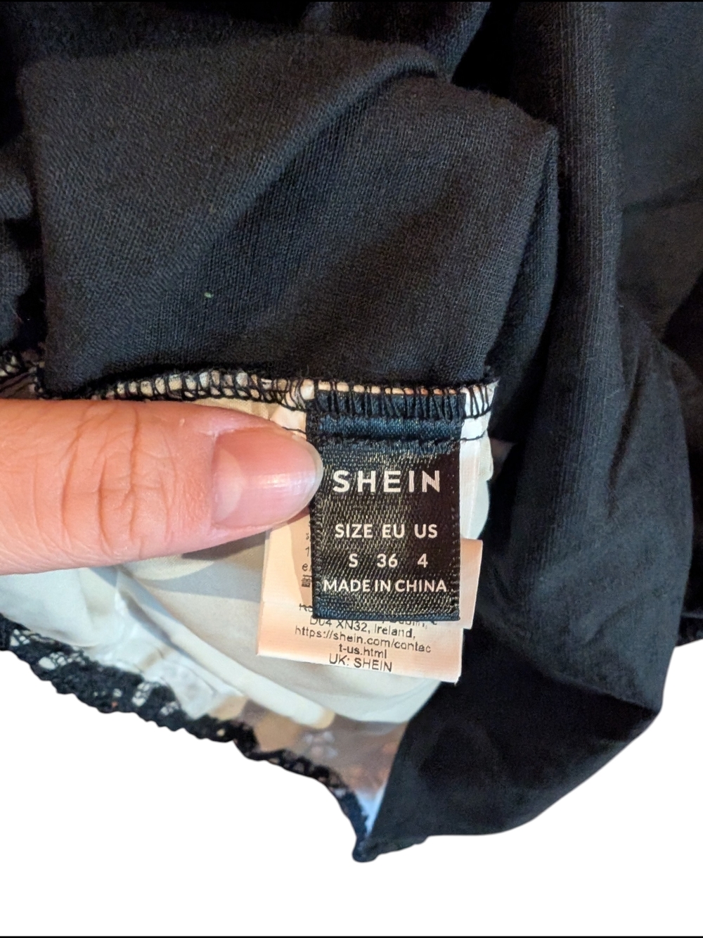 2/22$ SHEIN Black Dentelle Top Or Mini Dress - Picture 4 of 4